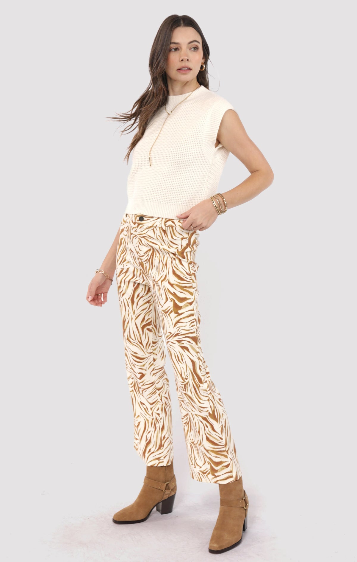 SADIE AND SAGE Women's Sweaters Sadie and Sage Chill Beats Sleeveless Sweater