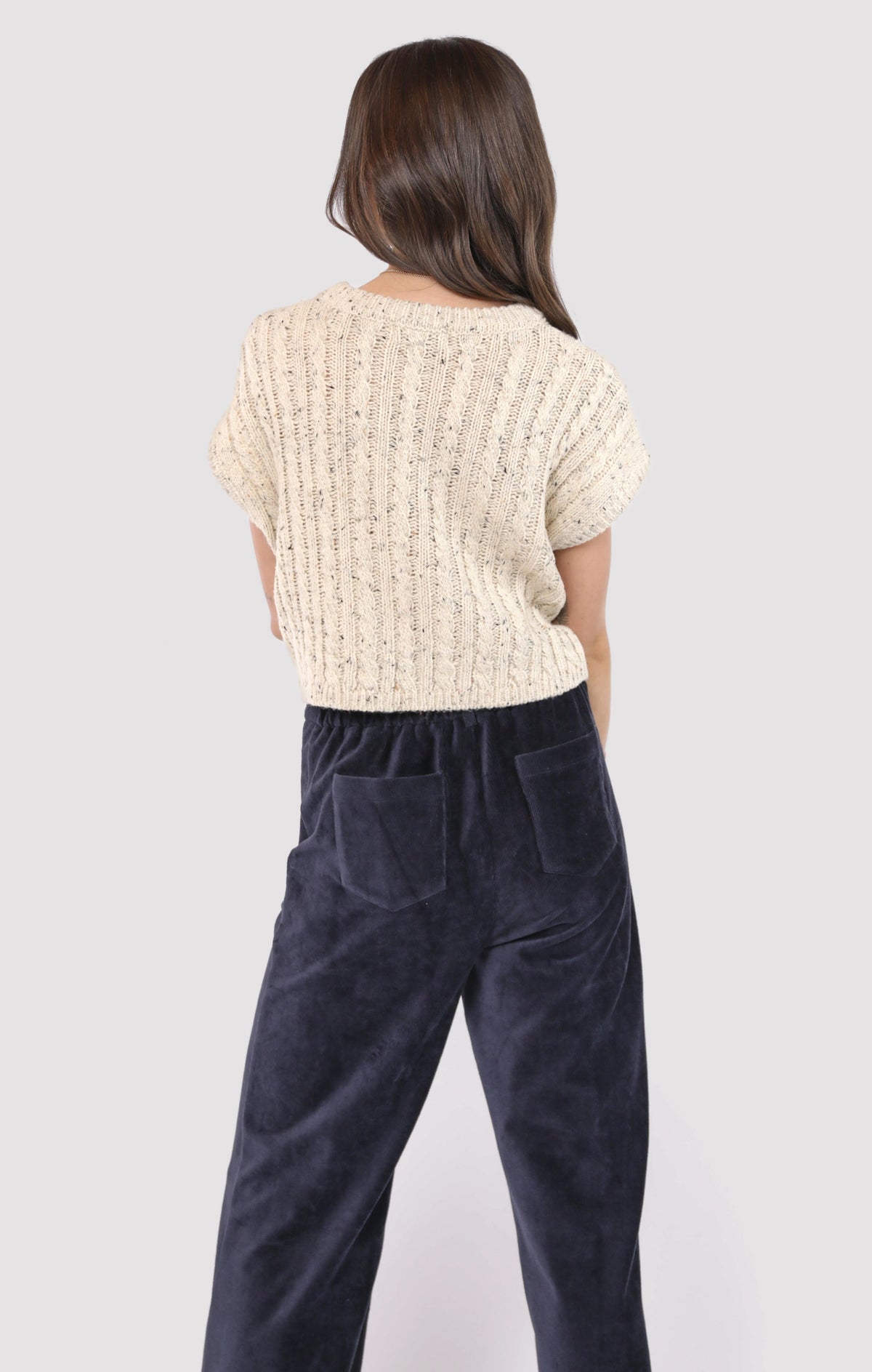 SADIE AND SAGE Women's Sweaters Sadie and Sage Effortless Cable Knit Sweater Tank || David's Clothing