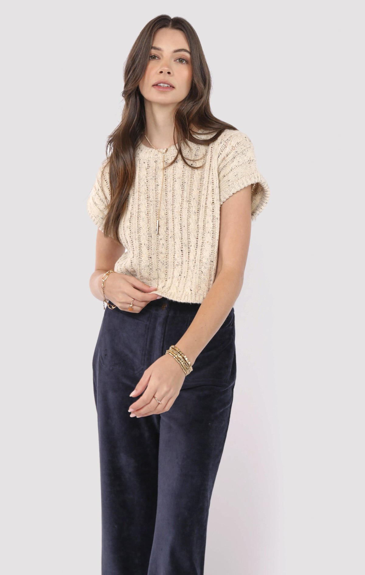 SADIE AND SAGE Women's Sweaters Sadie and Sage Effortless Cable Knit Sweater Tank || David's Clothing