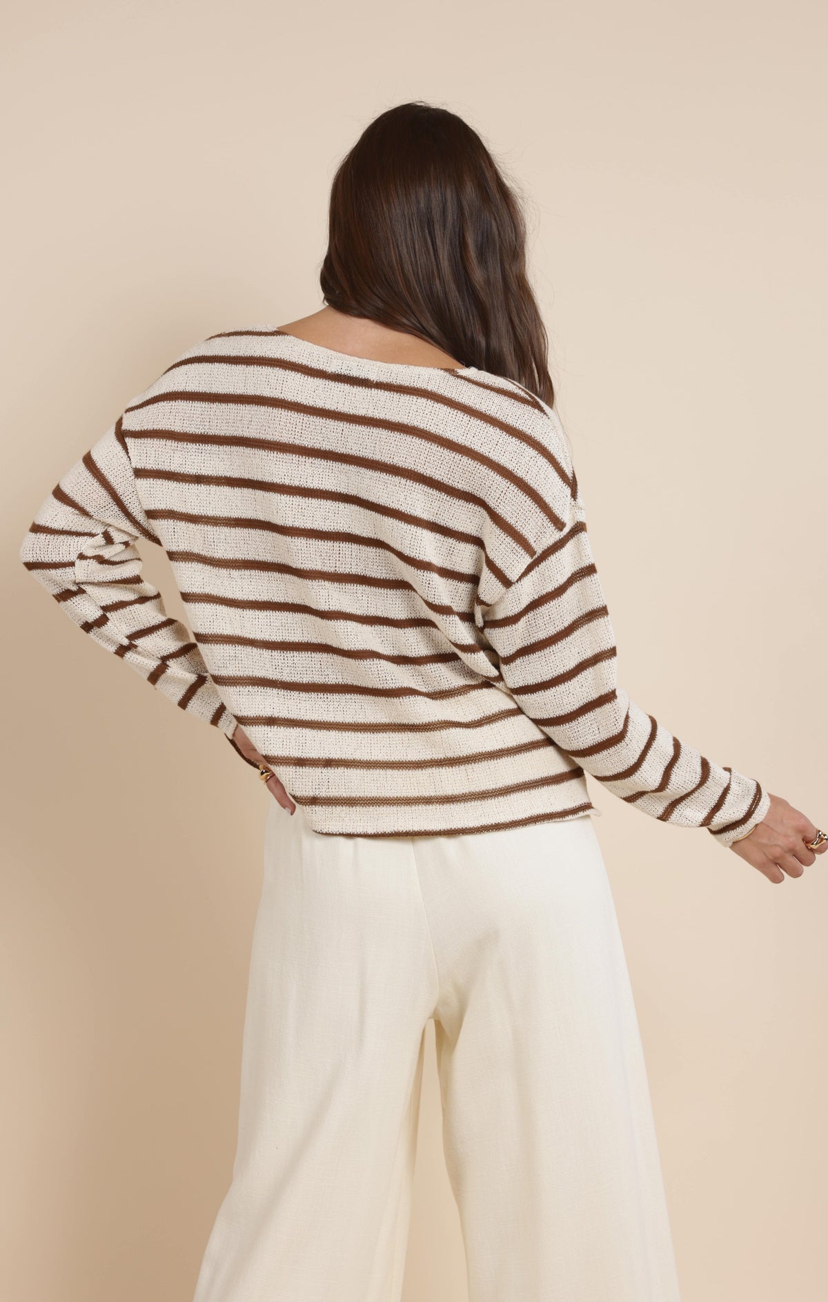 SADIE AND SAGE Women's Top Lingering Light Striped V Neck Long Sleeve Top