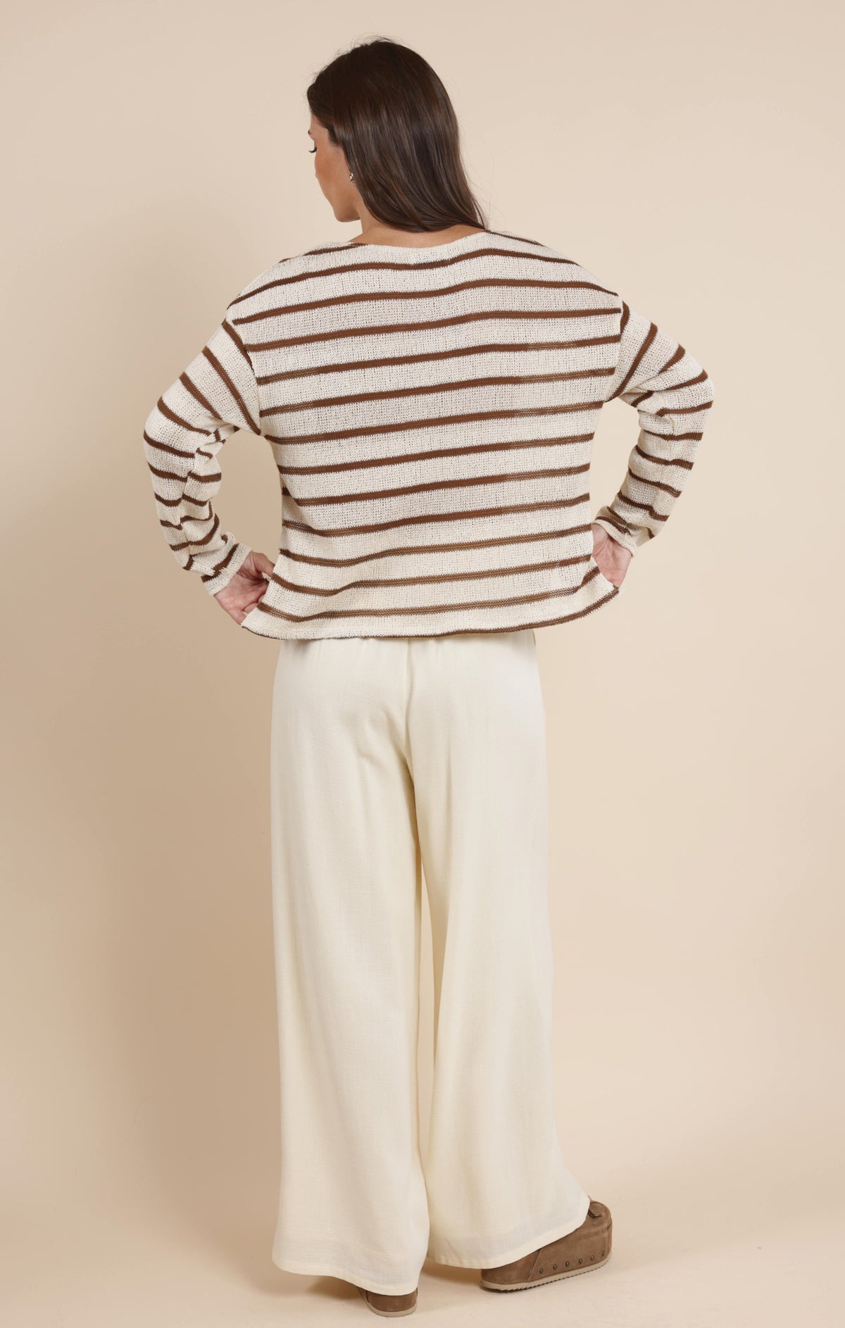 SADIE AND SAGE Women's Top Lingering Light Striped V Neck Long Sleeve Top