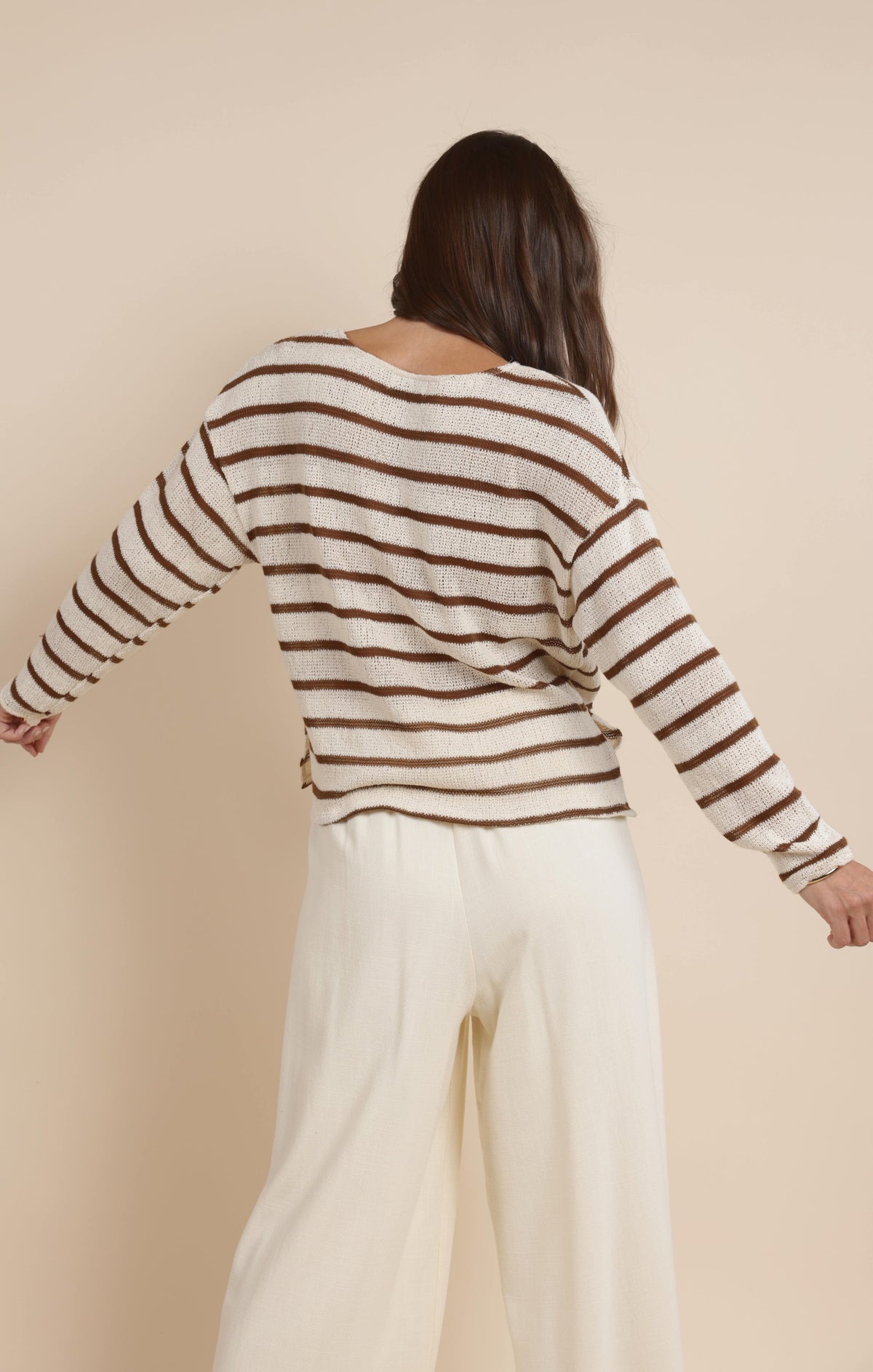 SADIE AND SAGE Women's Top Lingering Light Striped V Neck Long Sleeve Top