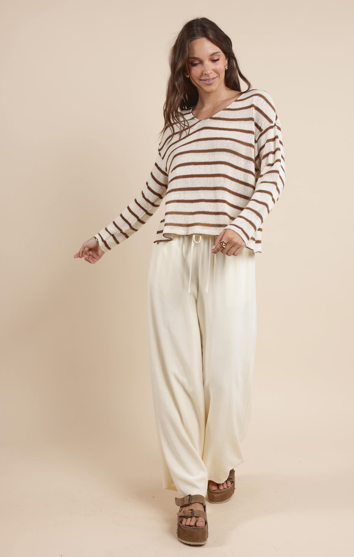 SADIE AND SAGE Women's Top Lingering Light Striped V Neck Long Sleeve Top