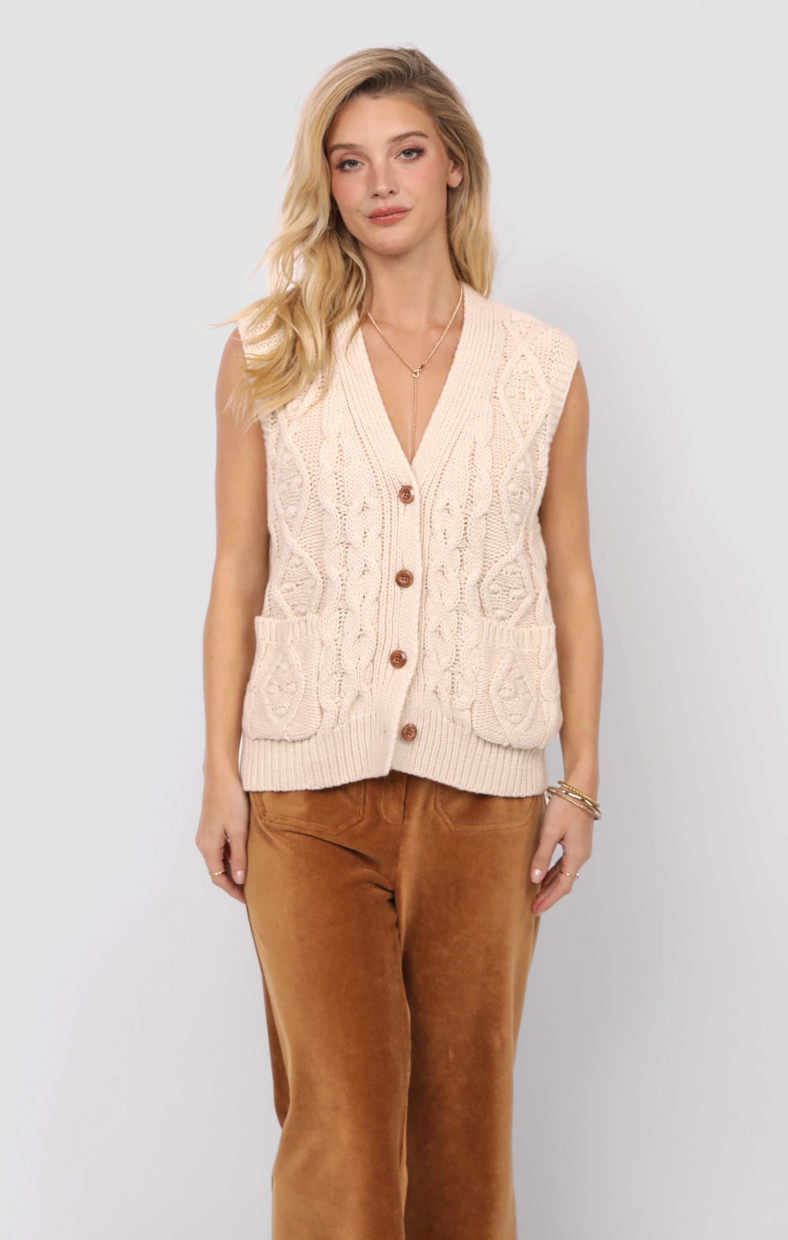 SADIE AND SAGE Women's Top Sadie and Sage Swift Cardigan Vest || David's Clothing