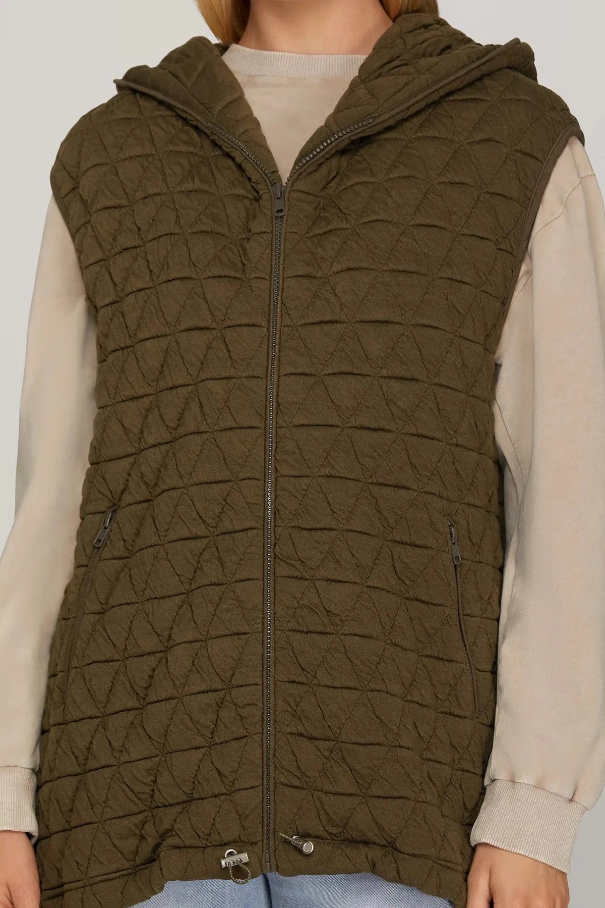 SHE AND SKY Women's Outerwear Zip Up Hooded Quilt Vest With Front Pocket And Drawstring Hem