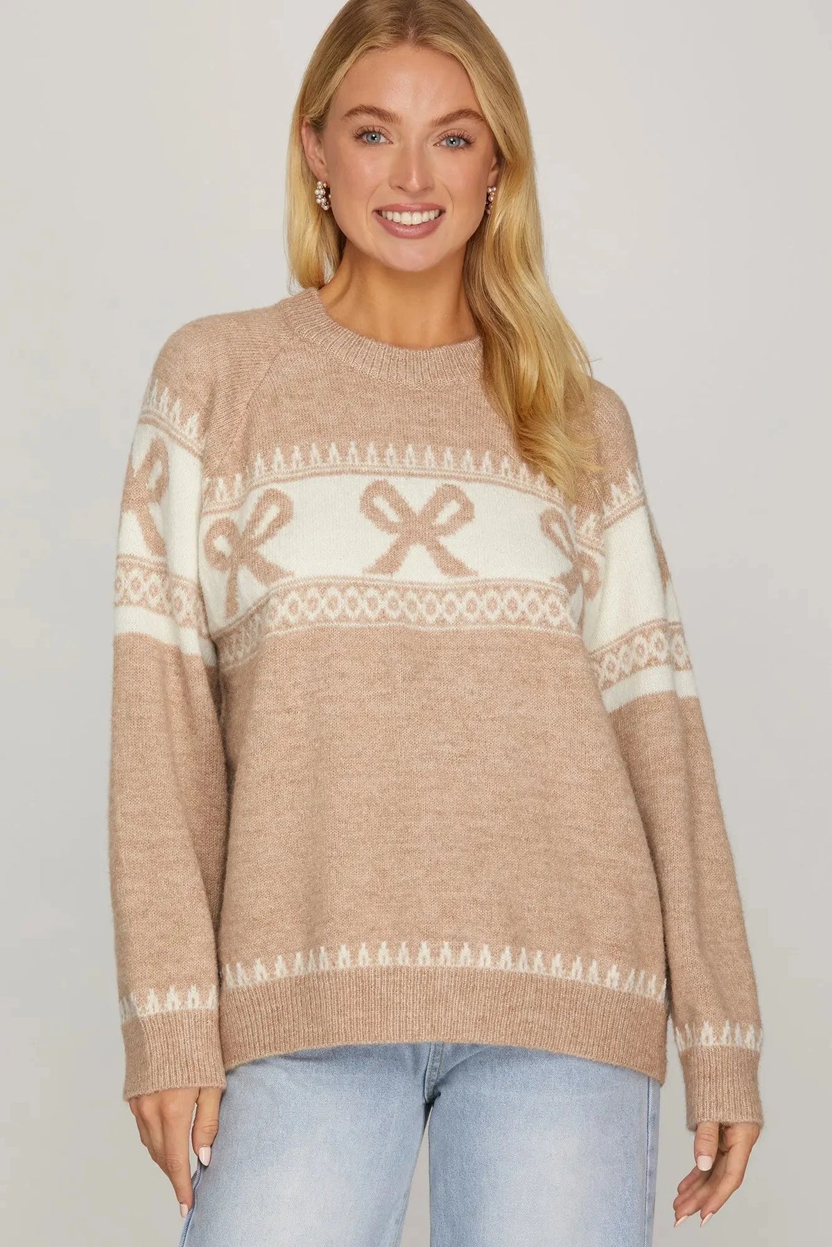 SHE AND SKY Women's Sweaters Long Sleeve Bow Patterned Sweater Top || David's Clothing