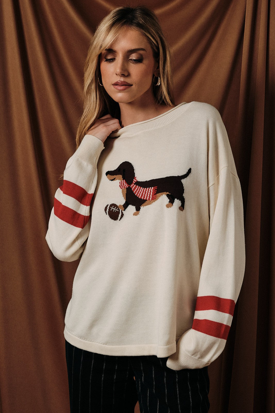 SUNDAY EDITION Women's Sweater Roll Up Neck 'game Day Dog' Graphic Sweater