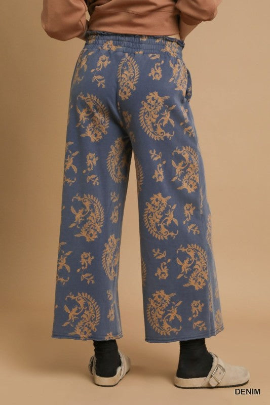 UMGEE USA Women's Pants Paisley Print Mineral Wash Pant || David's Clothing