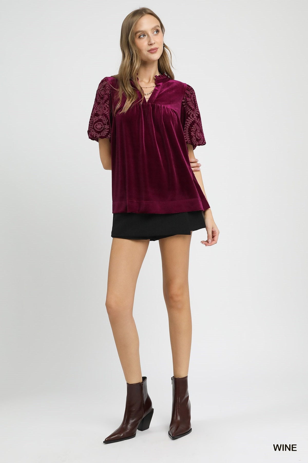 UMGEE USA Women's Top Velvet Embroidered Sleeve Top