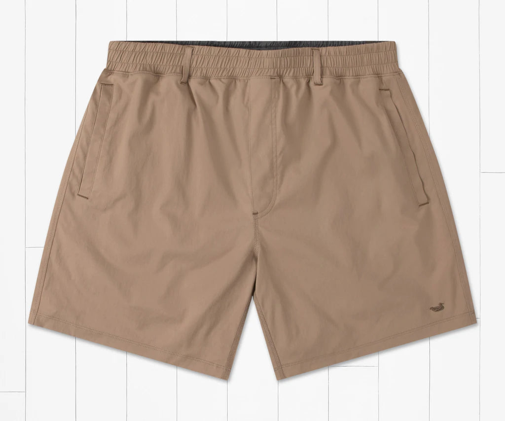 SOUTHERN MARSH COLLECTION Men's Shorts Southern Marsh Billfish Lined Performance Short || David's Clothing